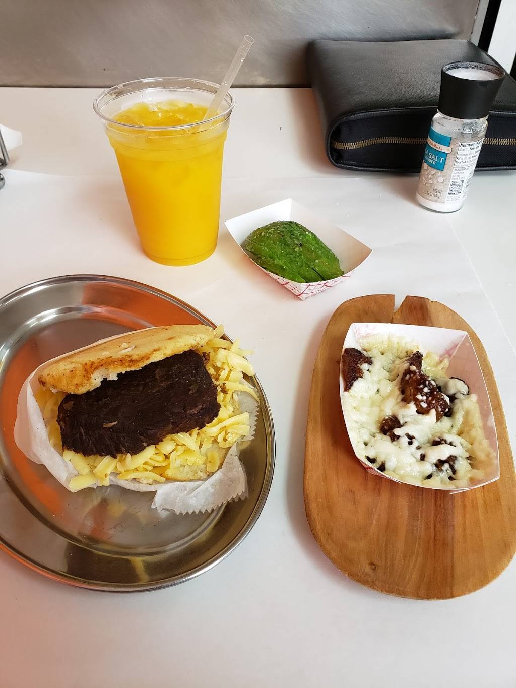 Eats Good 33 | meal delivery | 6882 NW 20th Ave, Fort Lauderdale, FL 33309, USA | 9549564480 OR +1 954-956-4480