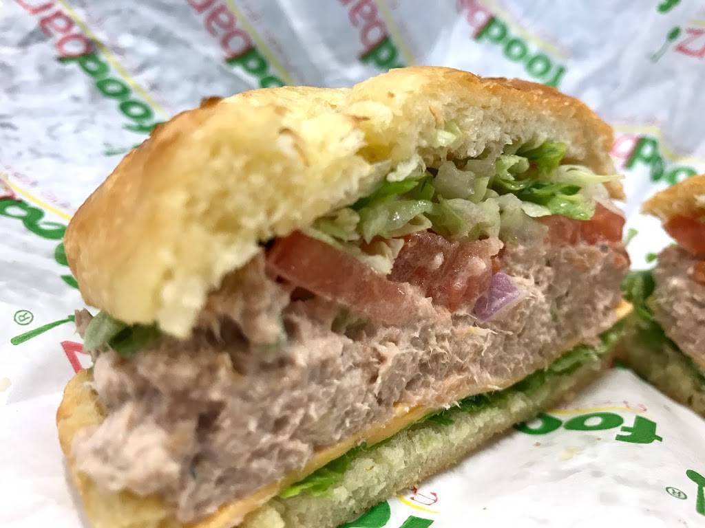 FoodBarz | restaurant | 1701 Golf Rd, Rolling Meadows, IL 60008, USA | 8479529870 OR +1 847-952-9870