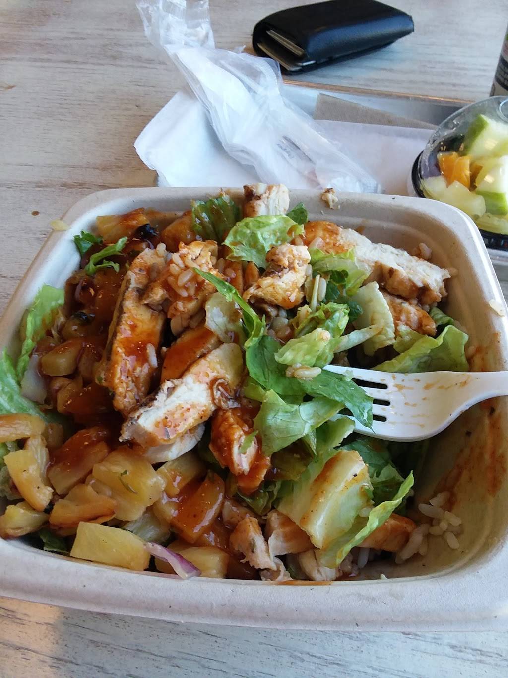 Tropical Smoothie Cafe | restaurant | 426 Alfred St, Biddeford, ME 04005, USA | 2074948183 OR +1 207-494-8183