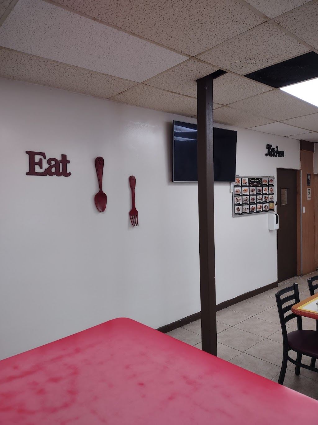 Epicentro Cafe 24 Horas | restaurant | 4197 E 4th Ave, Hialeah, FL 33013, USA | 3056814449 OR +1 305-681-4449