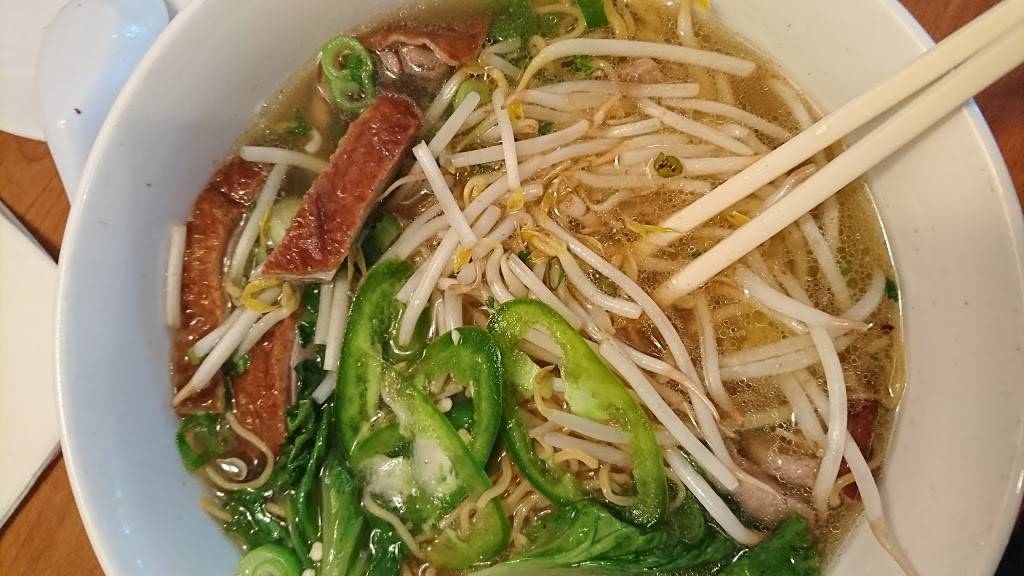 Saigon Noodles Restaurant | restaurant | 6754 Odana Rd, Madison, WI 53719, USA | 6088279120 OR +1 608-827-9120