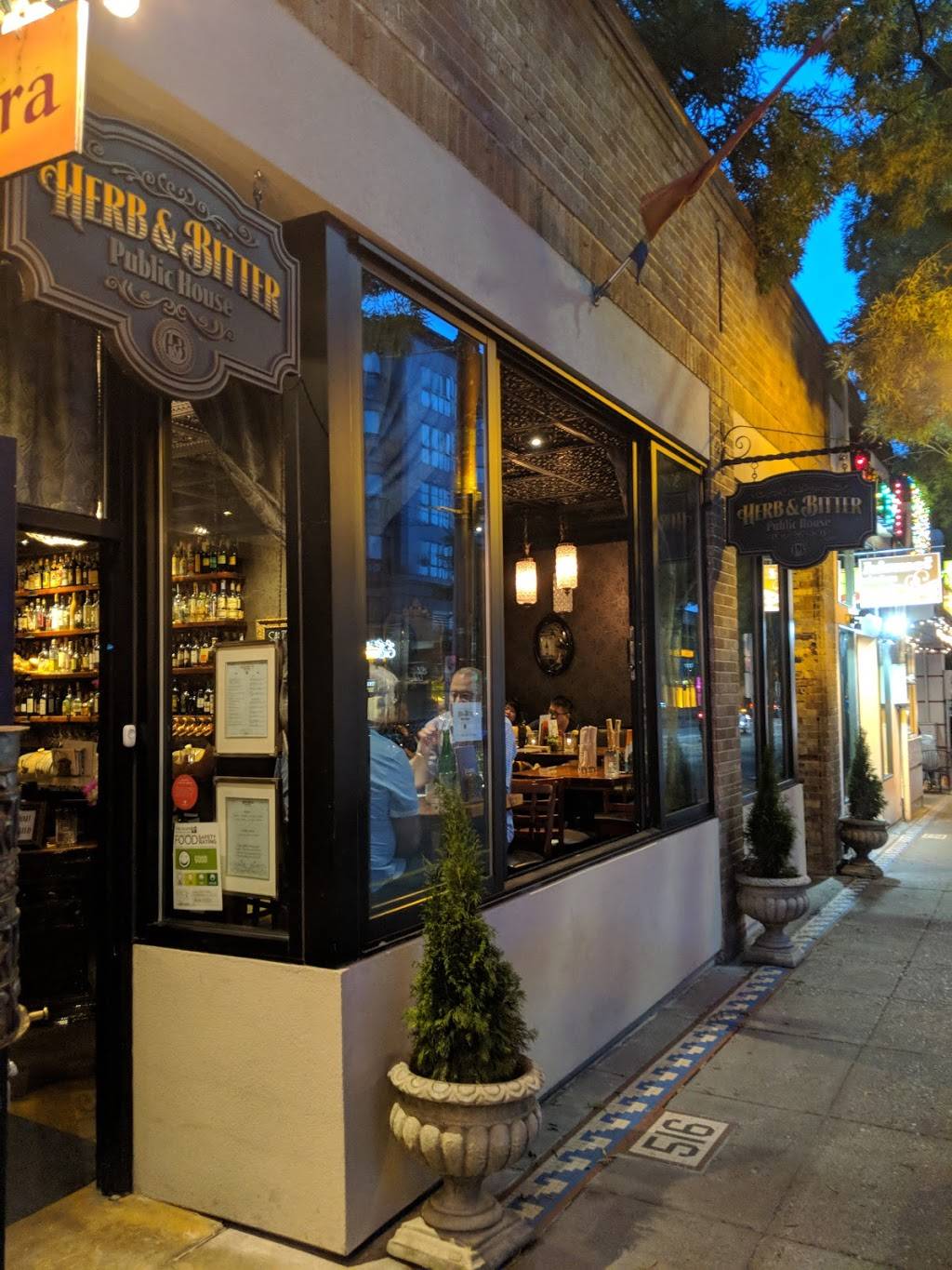 Herb & Bitter Public House | restaurant | 516 Broadway E, Seattle, WA 98102, USA | 2067086468 OR +1 206-708-6468