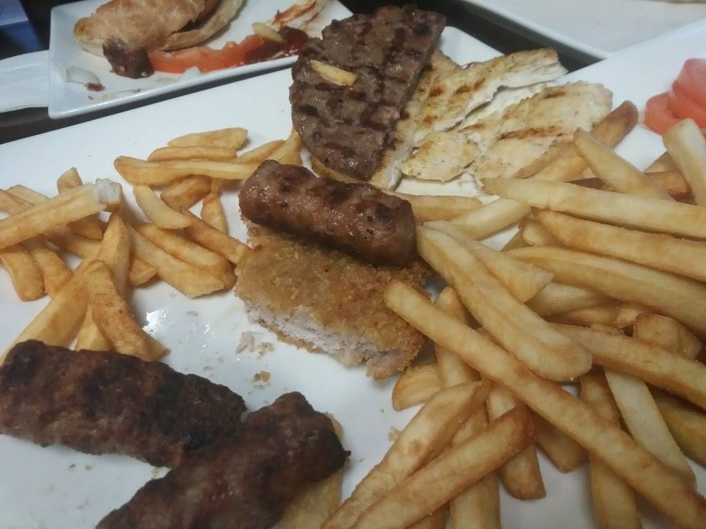 Grill House | restaurant | 1-825 Weber St E, Kitchener, ON N2H 1H5, Canada | 5197447455 OR +1 519-744-7455