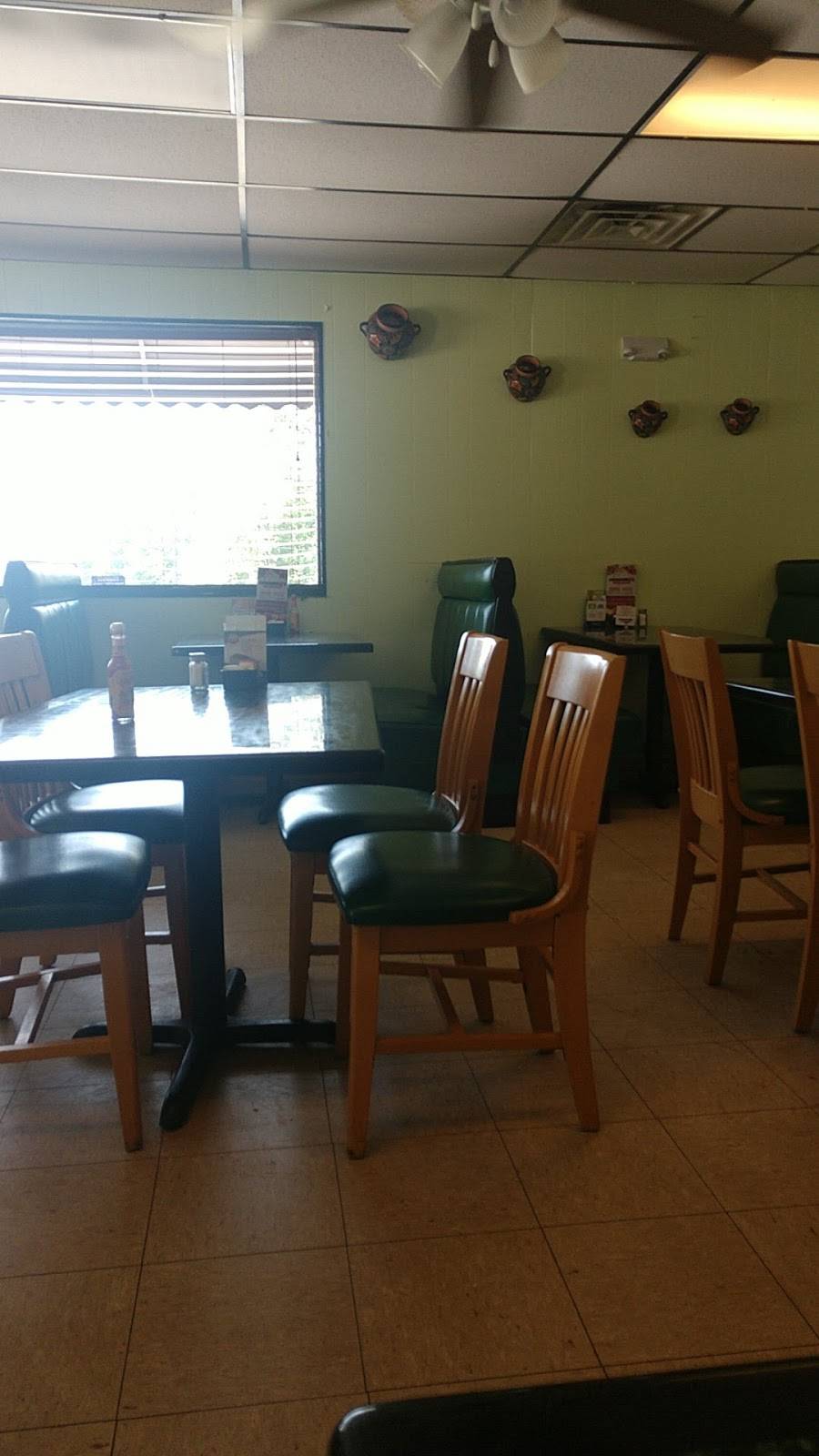 Habaneros Mexican Grill | restaurant | 8211 N Highway 11 Ste. A, Tamassee, SC 29686, USA | 8649440738 OR +1 864-944-0738