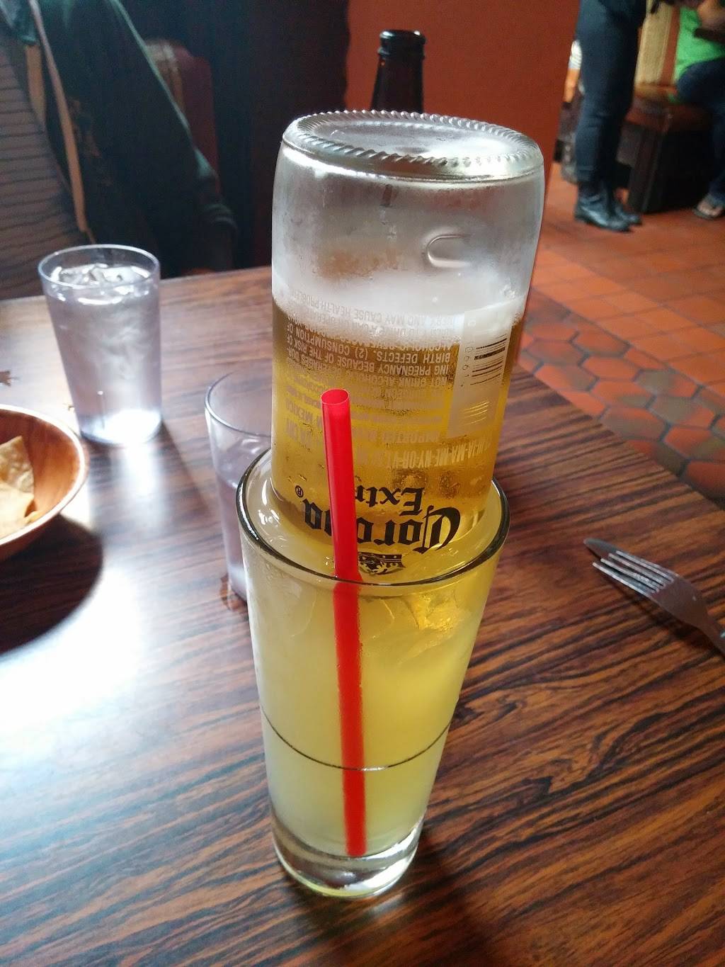 Celias by the Beach | restaurant | 4019 Judah St, San Francisco, CA 94122, USA | 4157598741 OR +1 415-759-8741