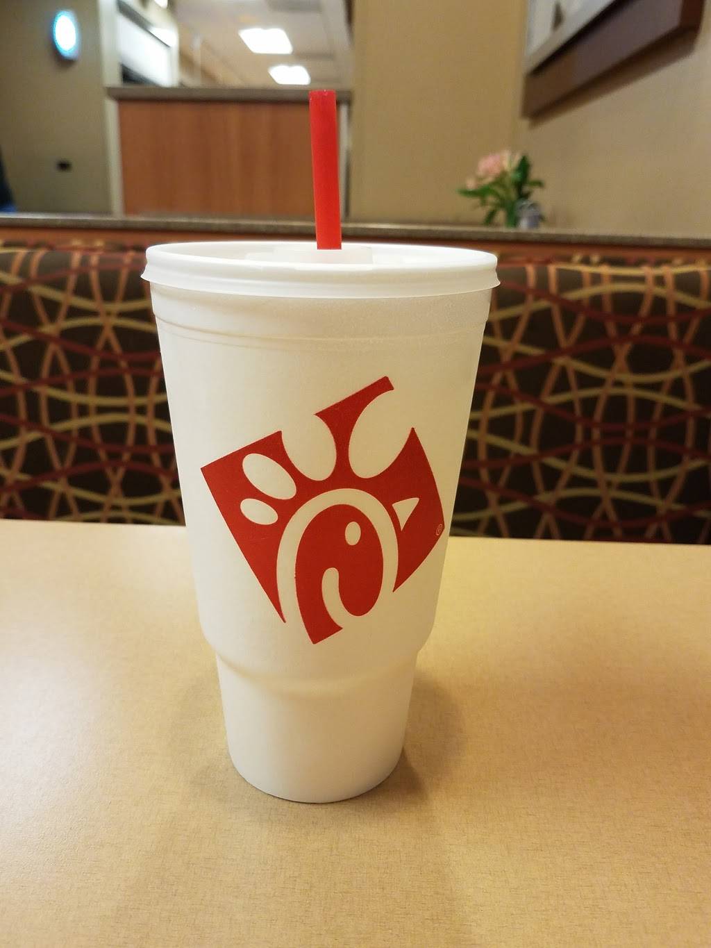 Chick-fil-A | restaurant | 607 W Main St, Branson, MO 65616, USA | 4173342723 OR +1 417-334-2723