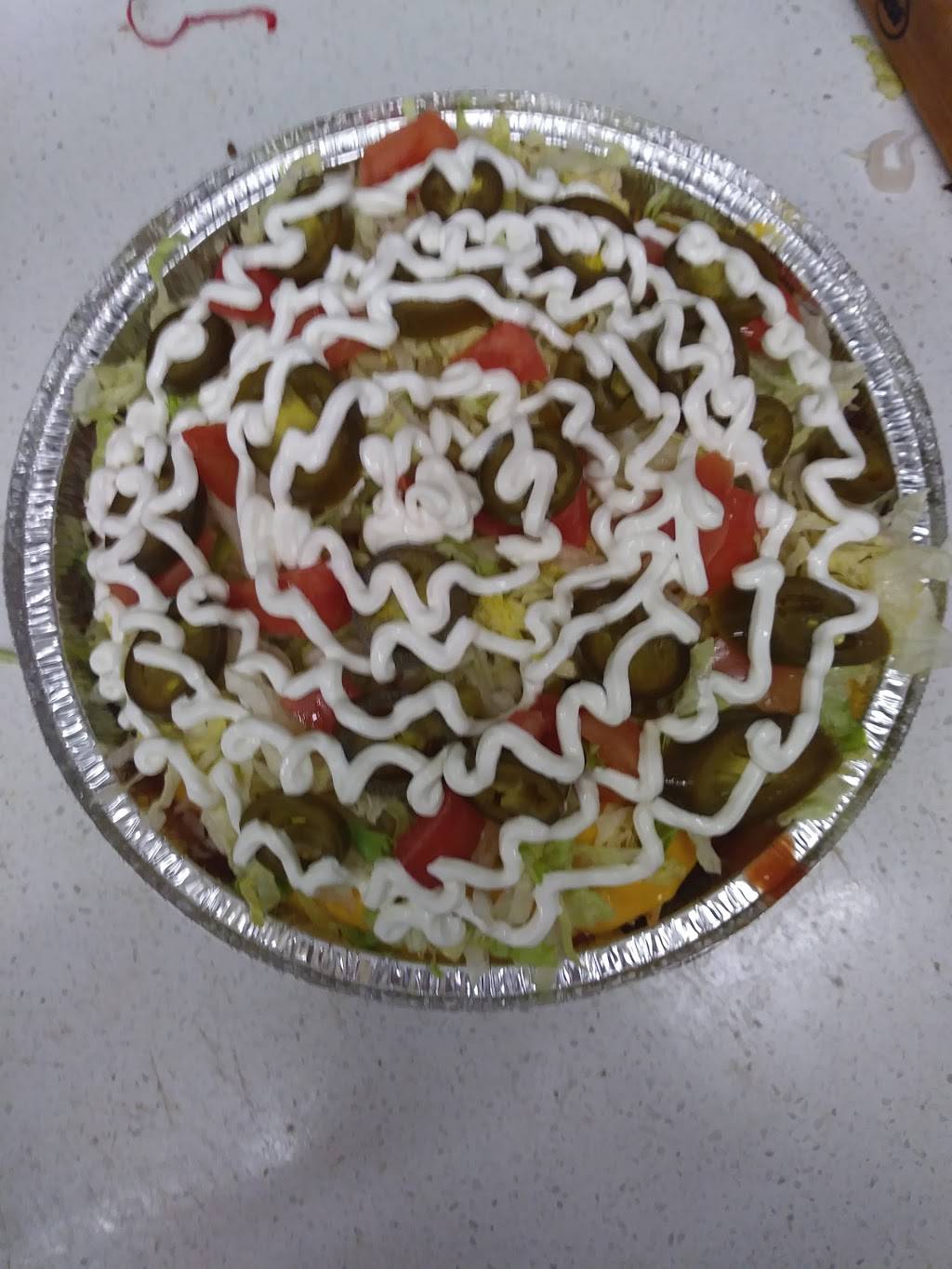 Ricotas Pizza | restaurant | 206 Elk St, Buffalo, NY 14210, USA | 7168237636 OR +1 716-823-7636