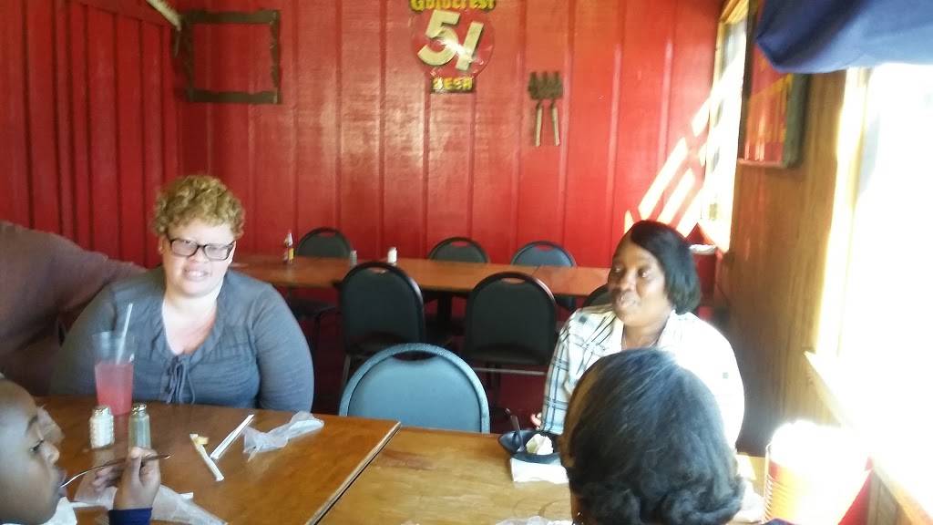 Farmers Market | restaurant | 6581 US 49, Hattiesburg, MS 39401, USA | 6012615221 OR +1 601-261-5221