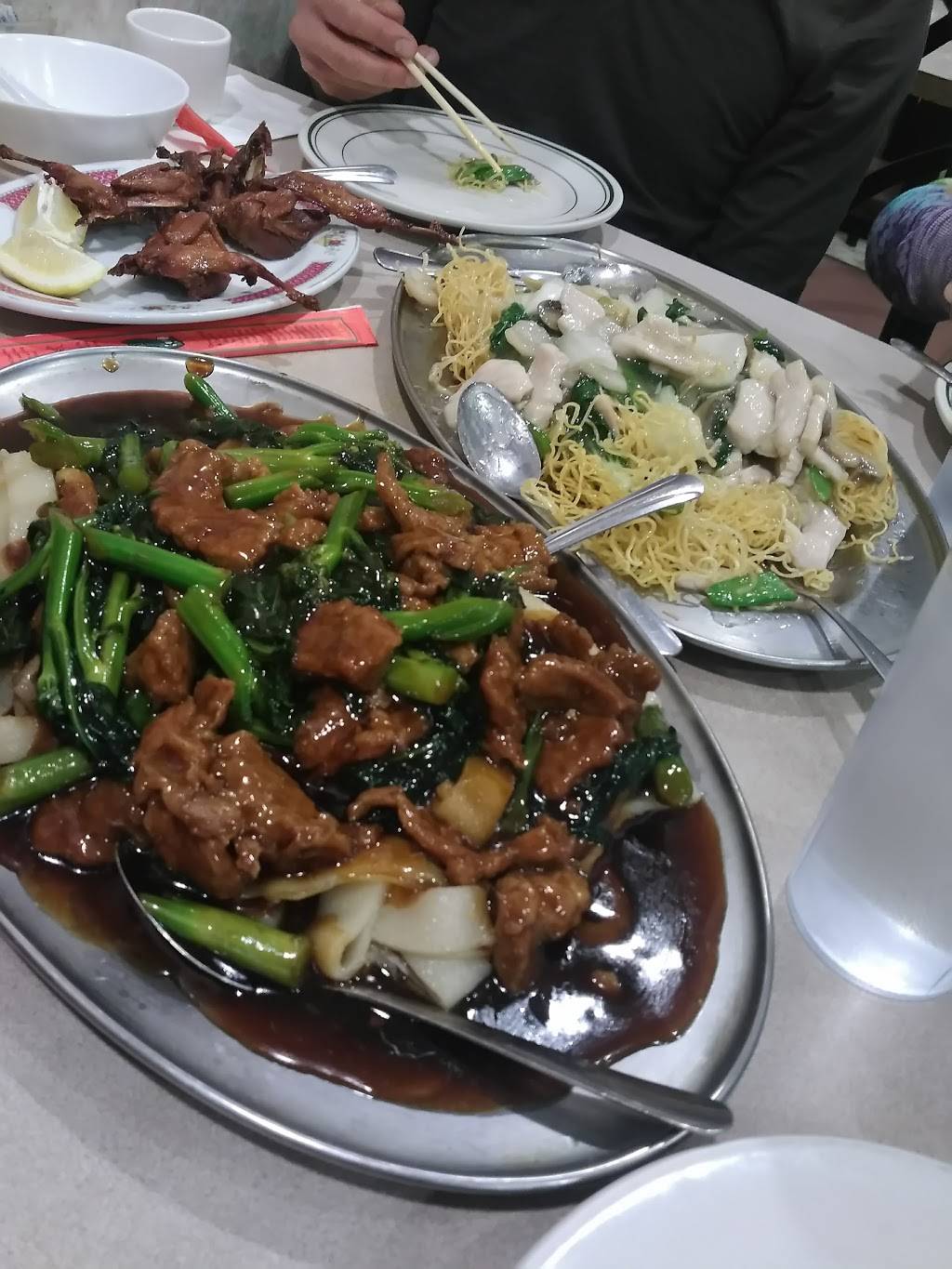 Tasty Place | restaurant | 2306 S Wentworth Ave, Chicago, IL 60616, USA | 3128428802 OR +1 312-842-8802