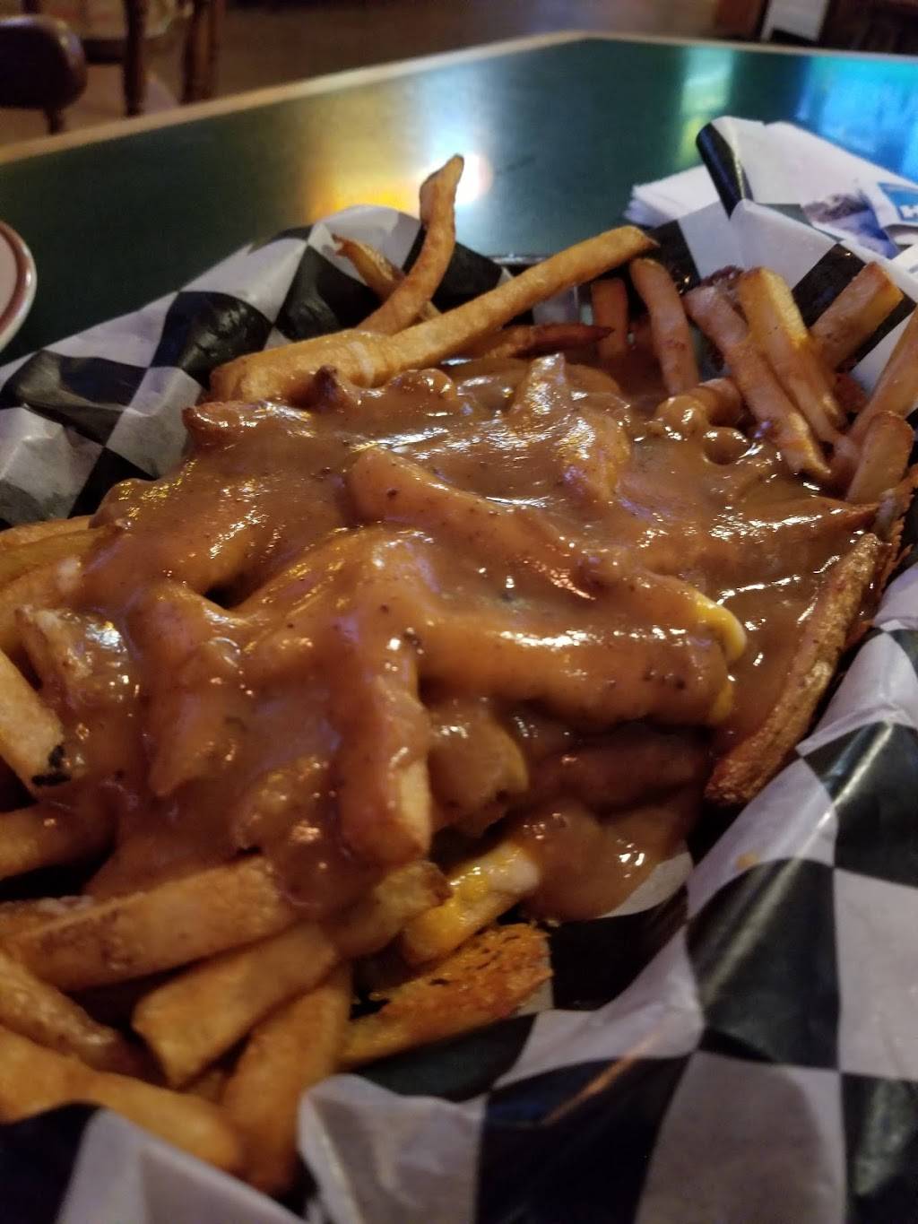 Tremblays | restaurant | 514 Park Ave, Portsmouth, RI 02871, USA | 4016839899 OR +1 401-683-9899