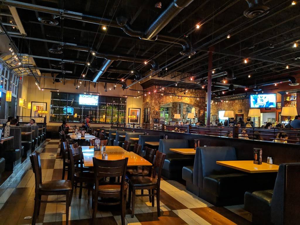 BJs Restaurant & Brewhouse | restaurant | 1045 E Harriman Pl, San Bernardino, CA 92408, USA | 9093807100 OR +1 909-380-7100