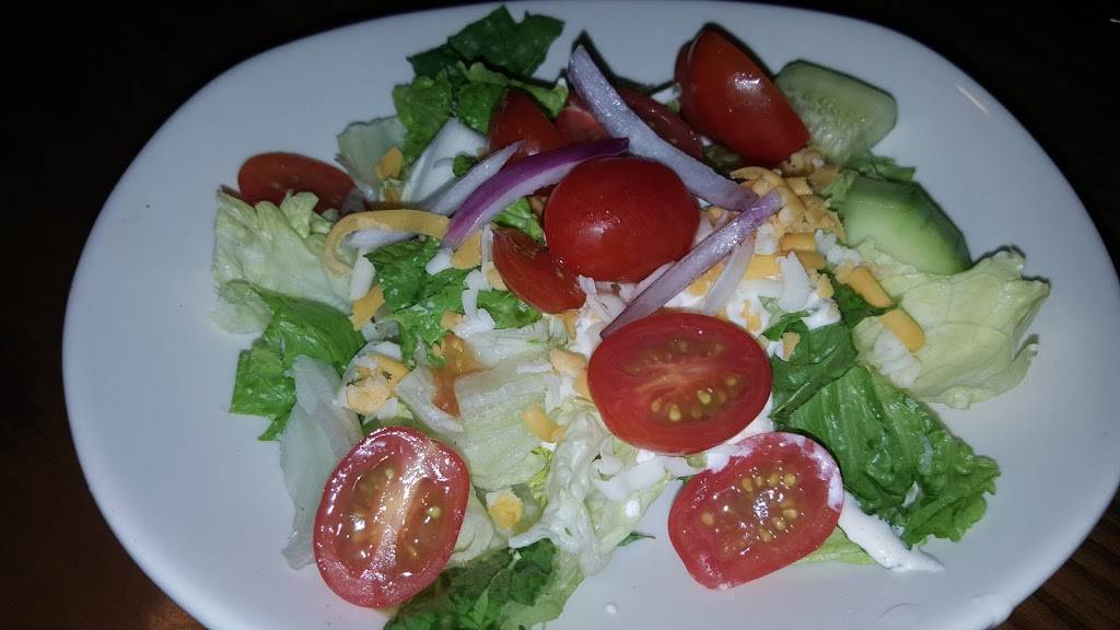 Outback Steakhouse | restaurant | 698 Bridgeport Ave, Shelton, CT 06484, USA | 2039263900 OR +1 203-926-3900