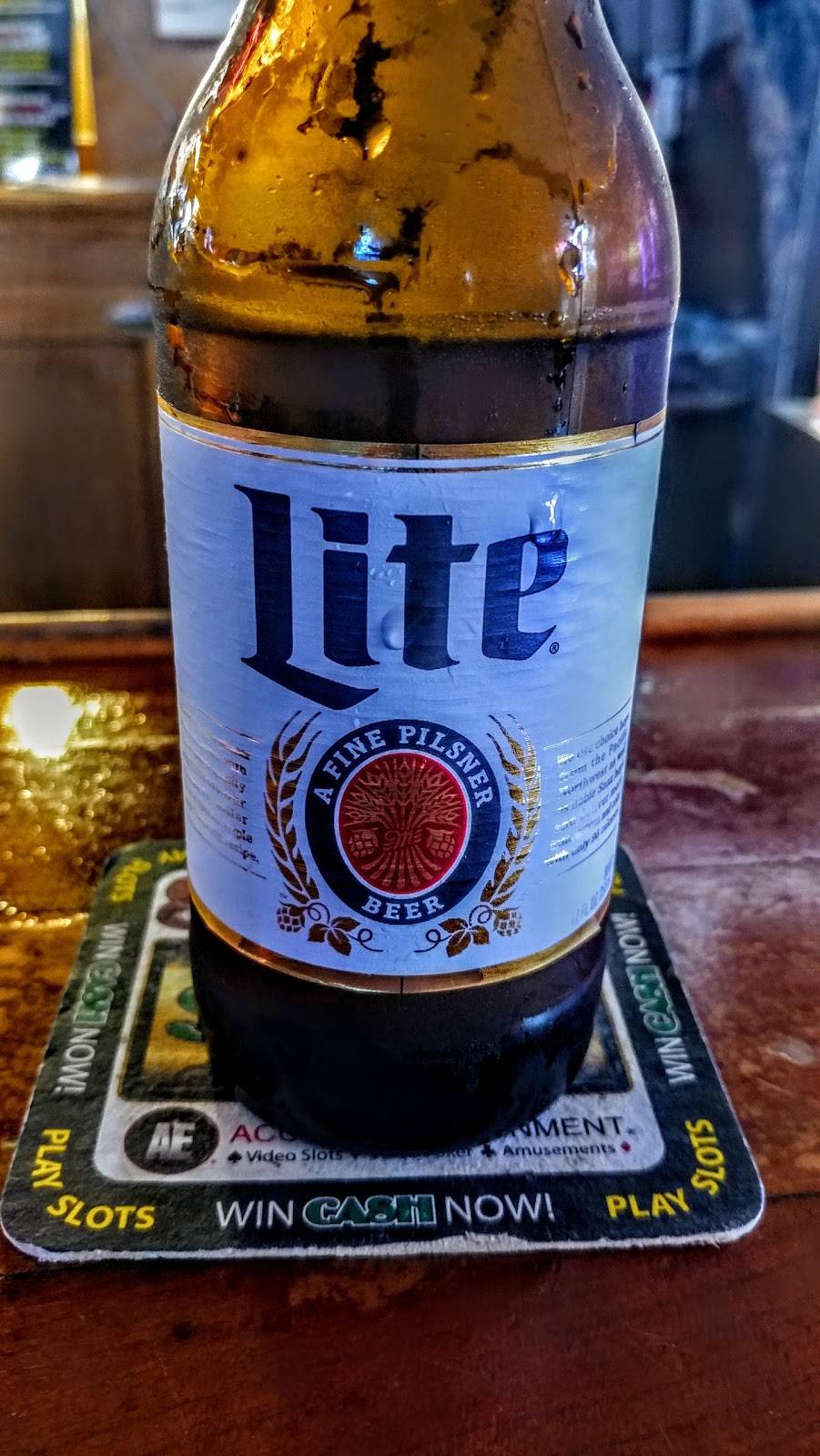 Knuckleheads Tavern | restaurant | 7011, 108 E North St, Elburn, IL 60119, USA | 6303659164 OR +1 630-365-9164