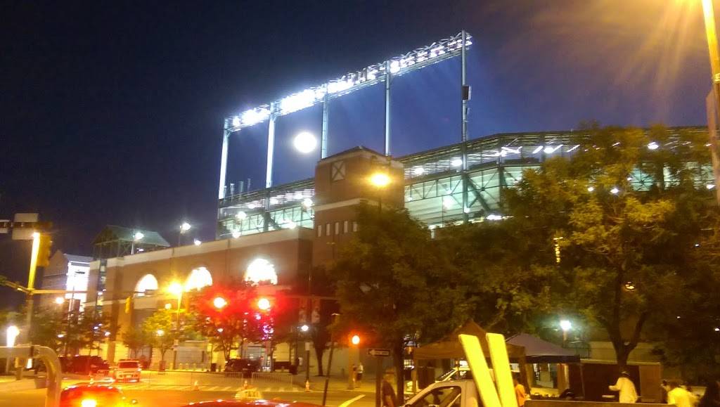 The Bullpen Sports Bar & Grill | restaurant | 508 Washington Blvd, Baltimore, MD 21230, USA | 4109670685 OR +1 410-967-0685