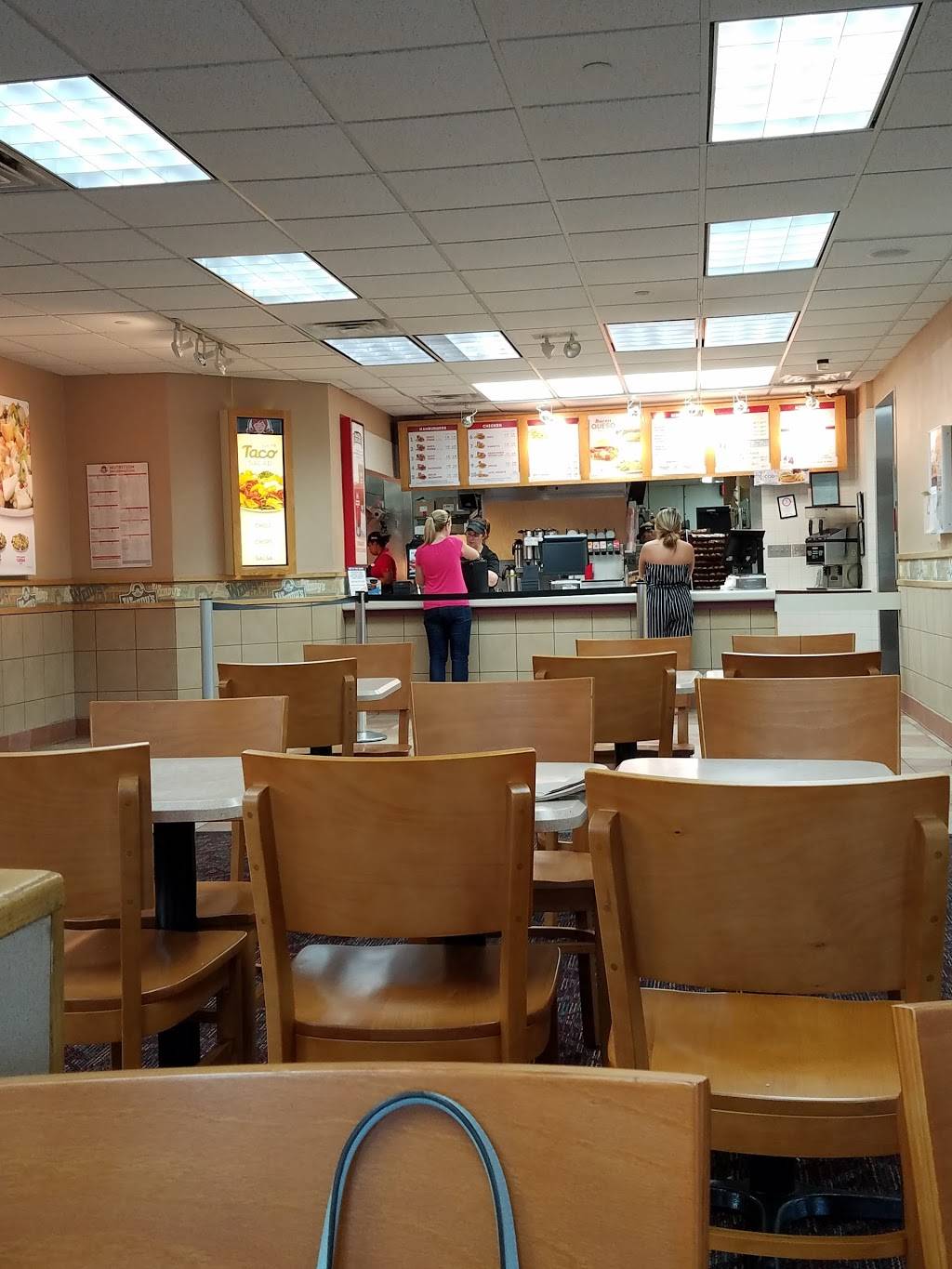 Wendys | restaurant | 411 Hillsdale Ave, Hillsdale, NJ 07642, USA | 2017829317 OR +1 201-782-9317