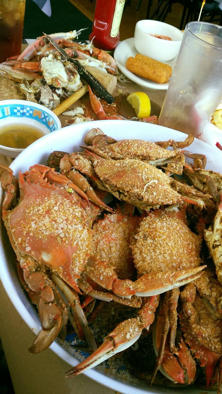 Shymanskys Restaurant | restaurant | 16320 Cobb Island Rd, Newburg, MD 20664, USA | 3012590300 OR +1 301-259-0300