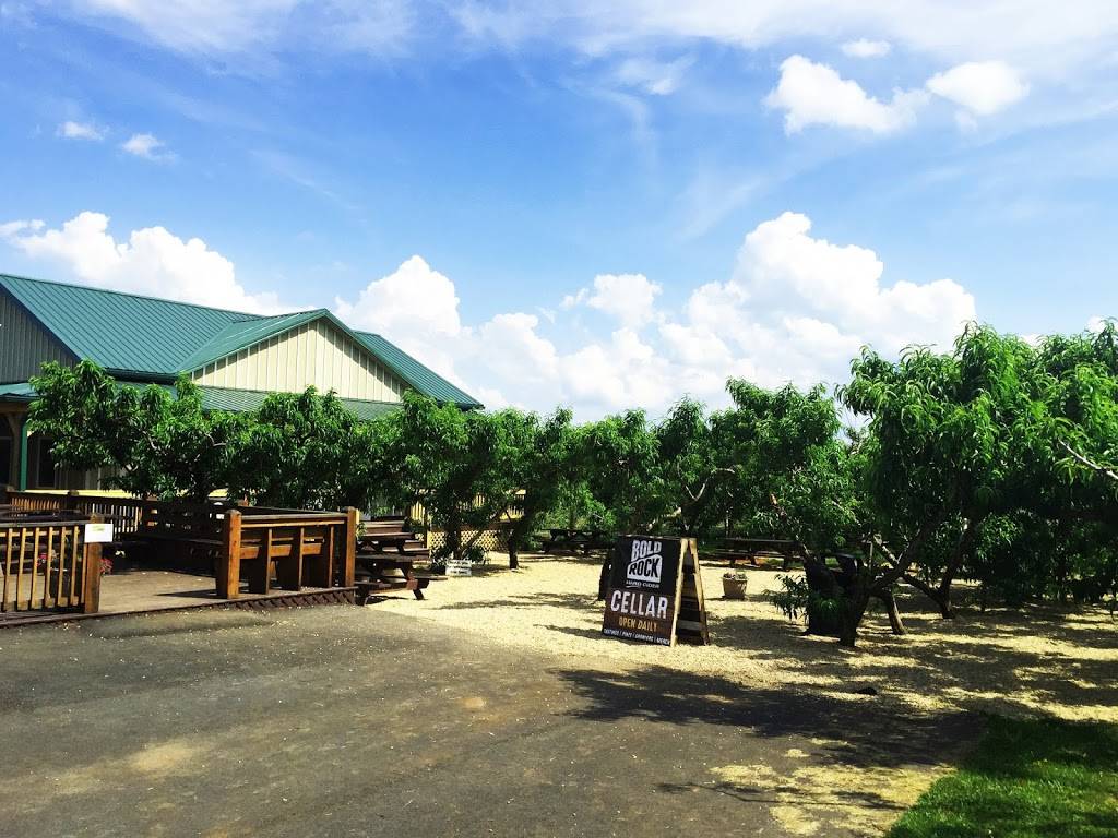 Bold Rock Chiles Peach | restaurant | 1351 Greenwood Rd, Crozet, VA 22932, USA | 4348232993 OR +1 434-823-2993