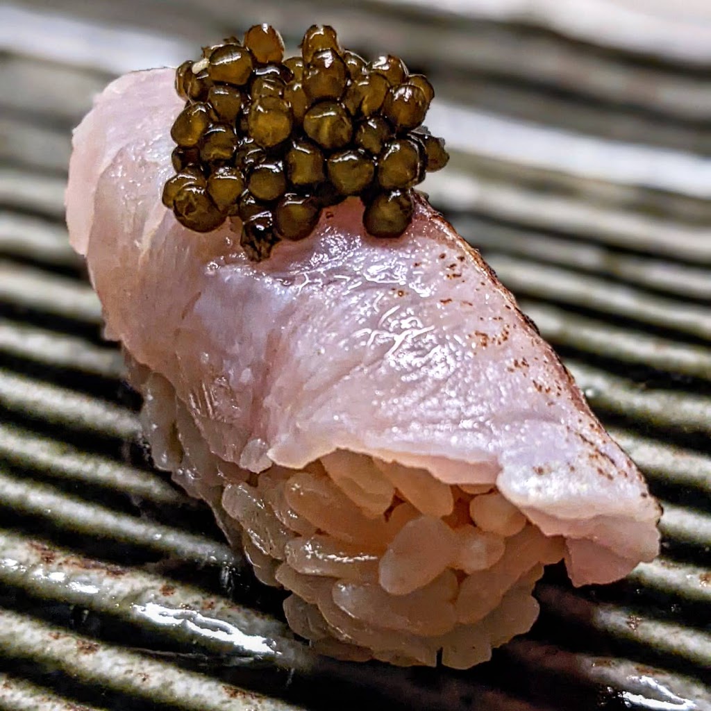 Sushi Hon | restaurant | 2598 Harrison St, San Francisco, CA 94110, USA | 4155254527 OR +1 415-525-4527