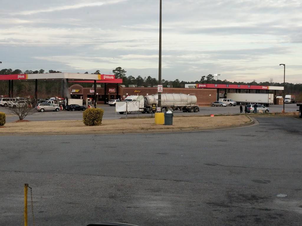 Pilot Travel Center | restaurant | 713 Oakland Cir, Raphine, VA 24472, USA | 5403779239 OR +1 540-377-9239