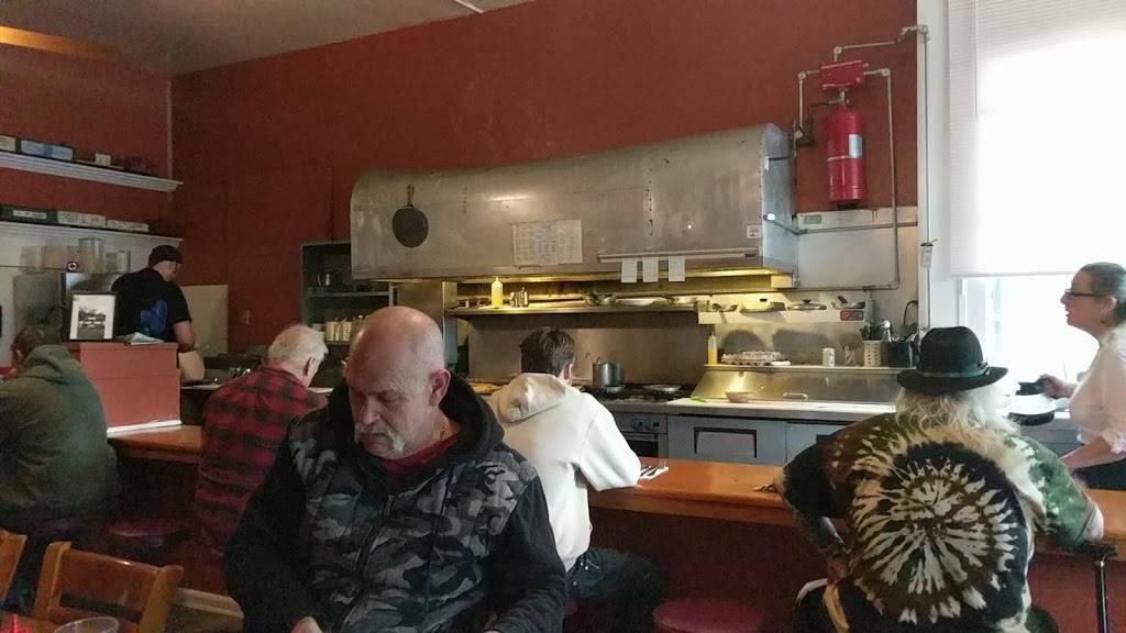 Corner Kitchen | restaurant | 6265 Main St, Georgetown, CA 95634, USA | 5303331630 OR +1 530-333-1630