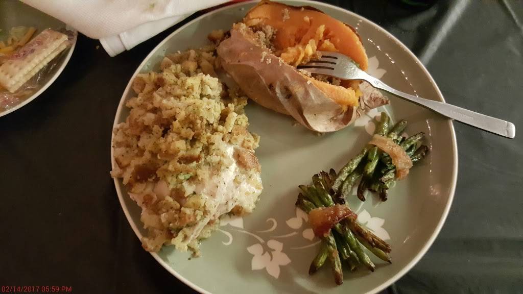 The Open Door Diner | restaurant | 120 N Main St, Altamont, IL 62411, USA | 6182678499 OR +1 618-267-8499