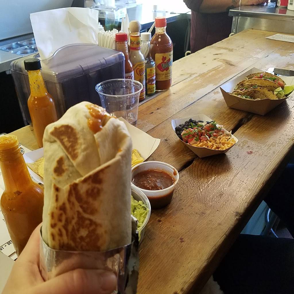 Oaxaca Taqueria | restaurant | 250 4th Ave, Brooklyn, NY 11215, USA | 7182221122 OR +1 718-222-1122