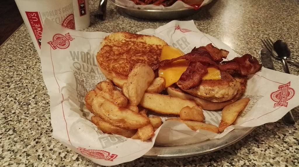 Fuddruckers | restaurant | 100 Destination Blvd, Anderson, SC 29621, USA | 8642220145 OR +1 864-222-0145
