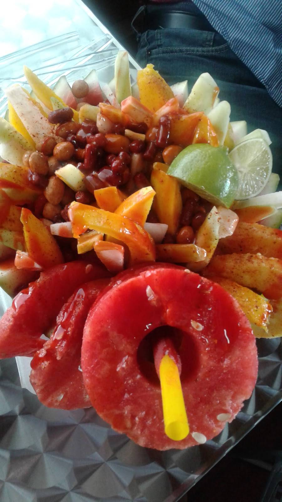 Oasis Fruit | restaurant | 1450 Main St, Longmont, CO 80501, USA | 3037766387 OR +1 303-776-6387