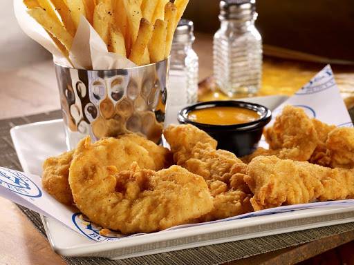 Dave & Busters | restaurant | 19375 Victor Pkwy, Livonia, MI 48152, USA | 7344524600 OR +1 734-452-4600