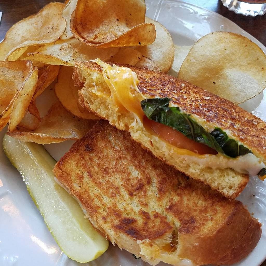 Provisions Bistro & Market | restaurant | 301 W Milam St, Wharton, TX 77488, USA | 9792822906 OR +1 979-282-2906