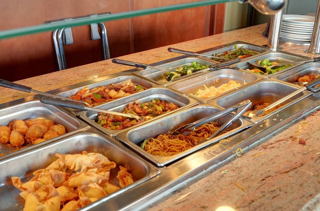 Chumlees | restaurant | 50 Boston Turnpike, Shrewsbury, MA 01545, USA | 5087982220 OR +1 508-798-2220