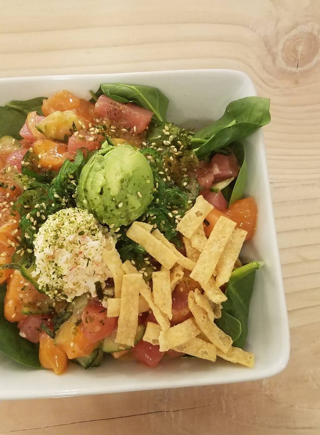 Hometown Cafe and Poké Bar | restaurant | 185 Camp St, Providence, RI 02906, USA | 4018681247 OR +1 401-868-1247