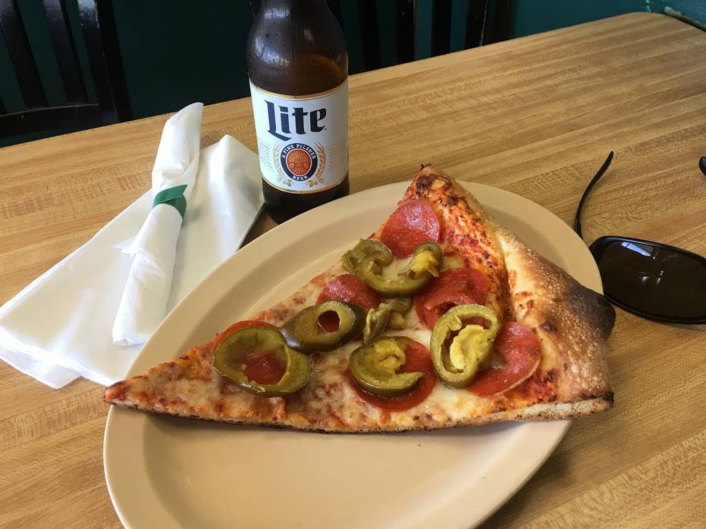 Ciros Deli & Pizzeria Italian Restaurant | restaurant | 8840 W State Rd 84, Davie, FL 33324, USA | 9544742165 OR +1 954-474-2165