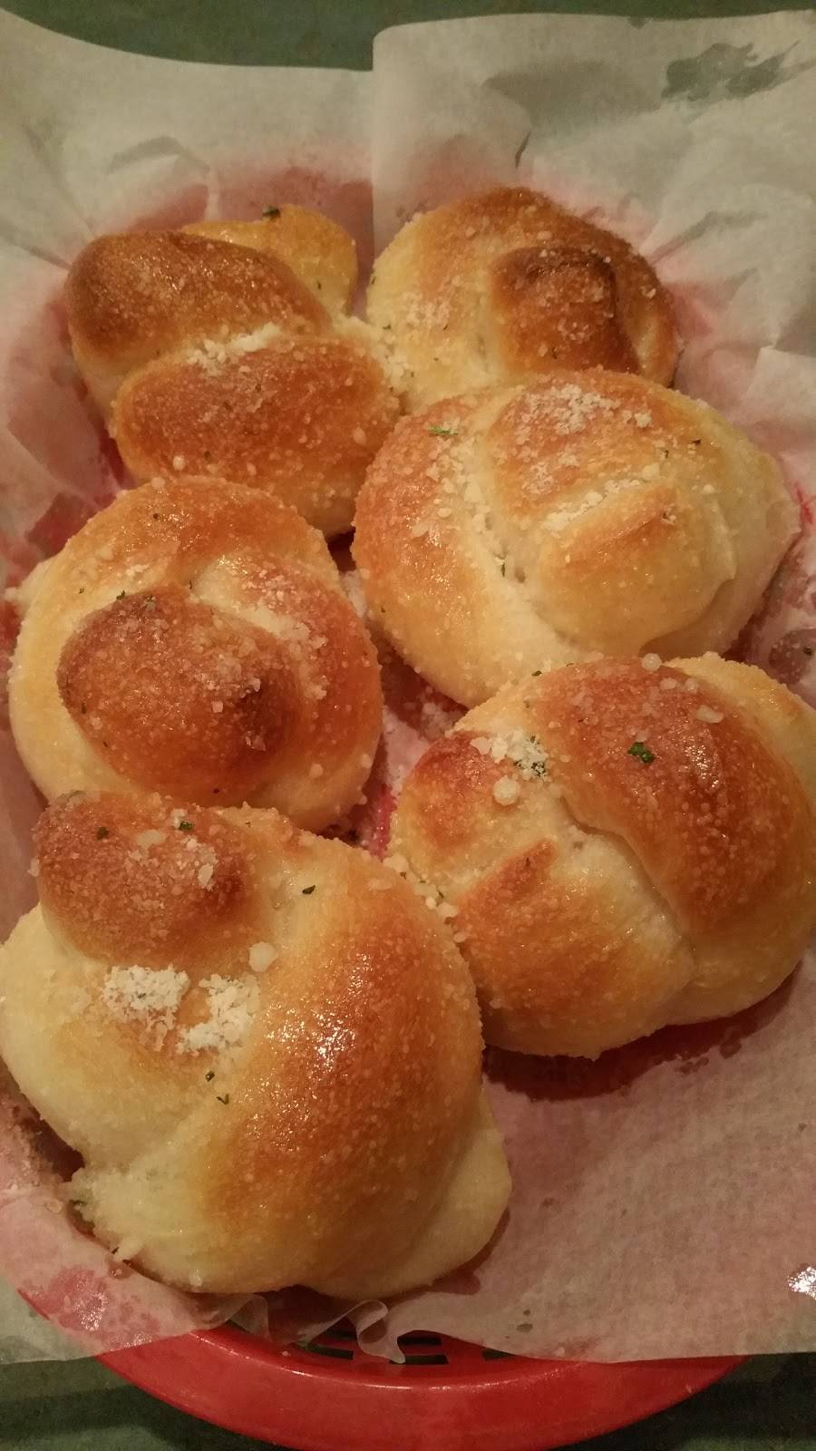 Bibas Italian | restaurant | 5918 Hixson Pike, Hixson, TN 37343, USA | 4238430001 OR +1 423-843-0001