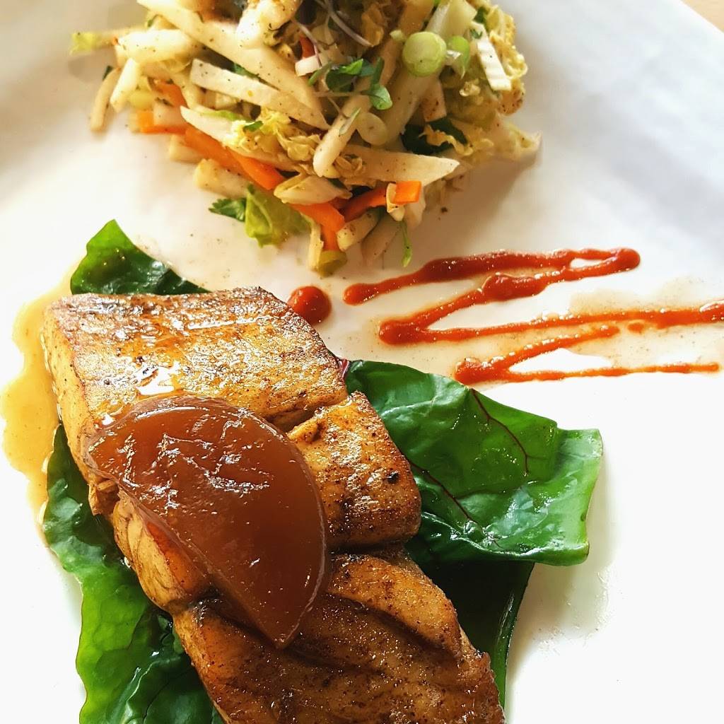 Belching Beaver Brewery Tavern and Grill | restaurant | 302 E Broadway, Vista, CA 92084, USA | 7602958599 OR +1 760-295-8599