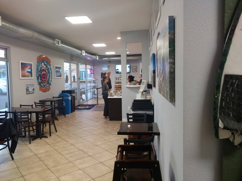 Surfside Donuts and Coffee | bakery | 603 Dolliver St, Pismo Beach, CA 93449, USA | 8052956069 OR +1 805-295-6069