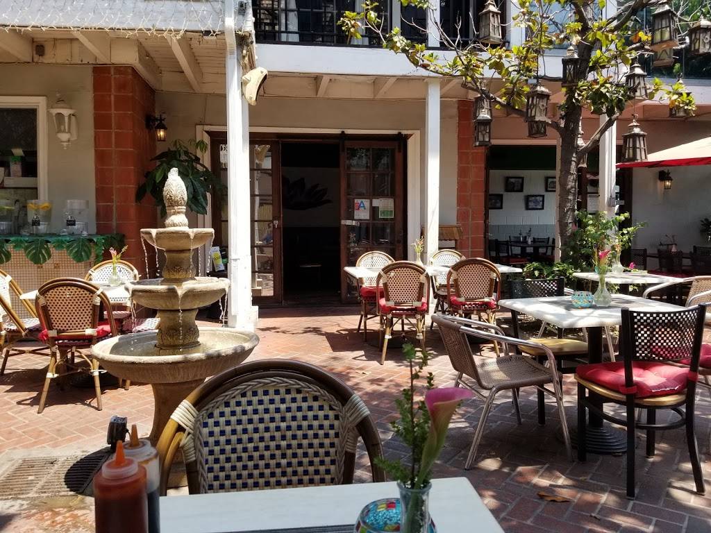 PHOnomenal | restaurant | 8543 Santa Monica Blvd, West Hollywood, CA 90069, USA | 4242493825 OR +1 424-249-3825