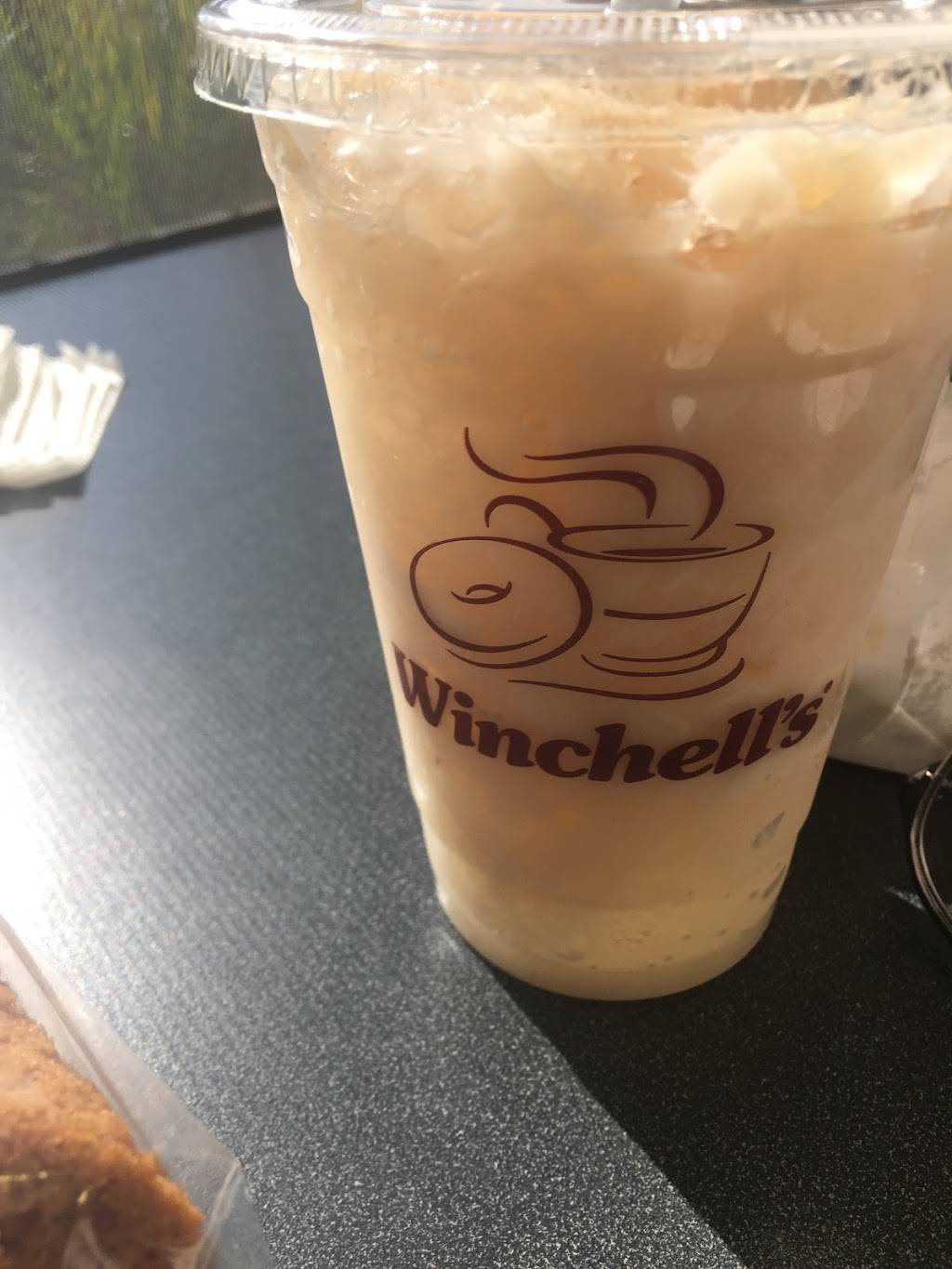 Winchells Donut House | cafe | 8567 S Broadway #2, Los Angeles, CA 90003, USA | 3237582372 OR +1 323-758-2372