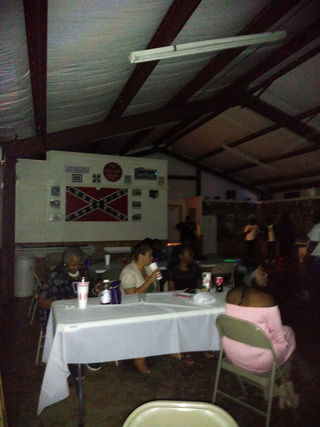 Uncle Waynes BBQ | restaurant | 21400 LA-191, Zwolle, LA 71486, USA | 3186457377 OR +1 318-645-7377