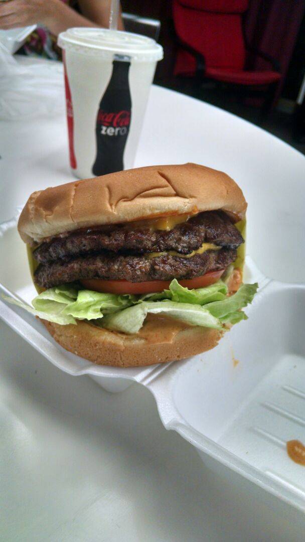 Wilson Burgers | restaurant | 4215 Pacific Coast Hwy, Torrance, CA 90505, USA | 3103756188 OR +1 310-375-6188