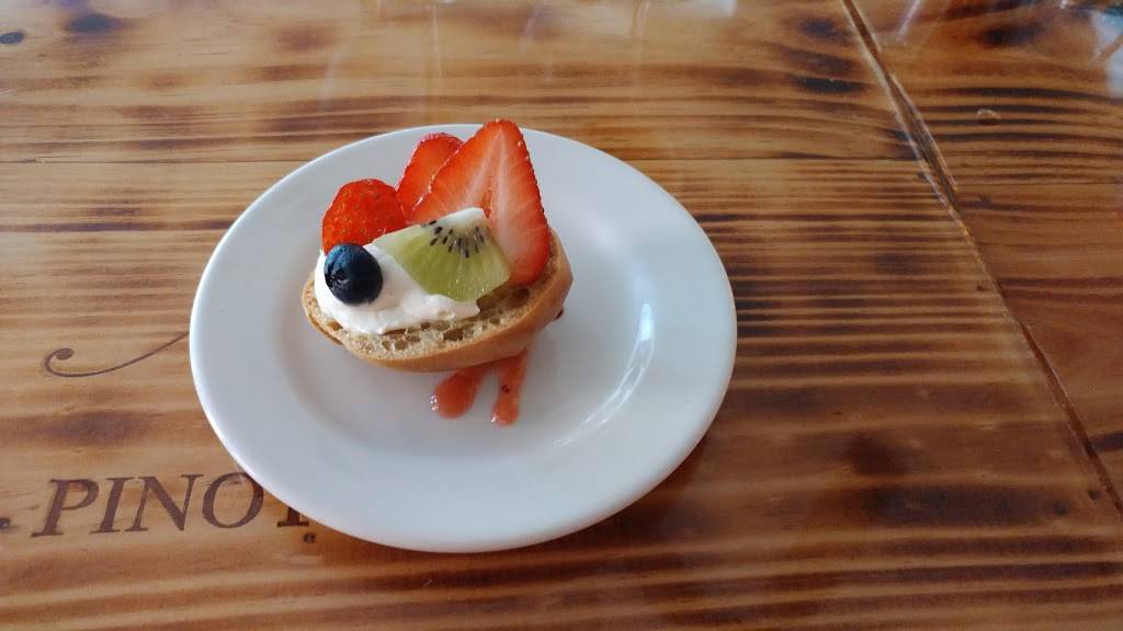 Cafe Largo | restaurant | 12551 Indian Rocks Rd, Largo, FL 33774, USA | 7275966282 OR +1 727-596-6282
