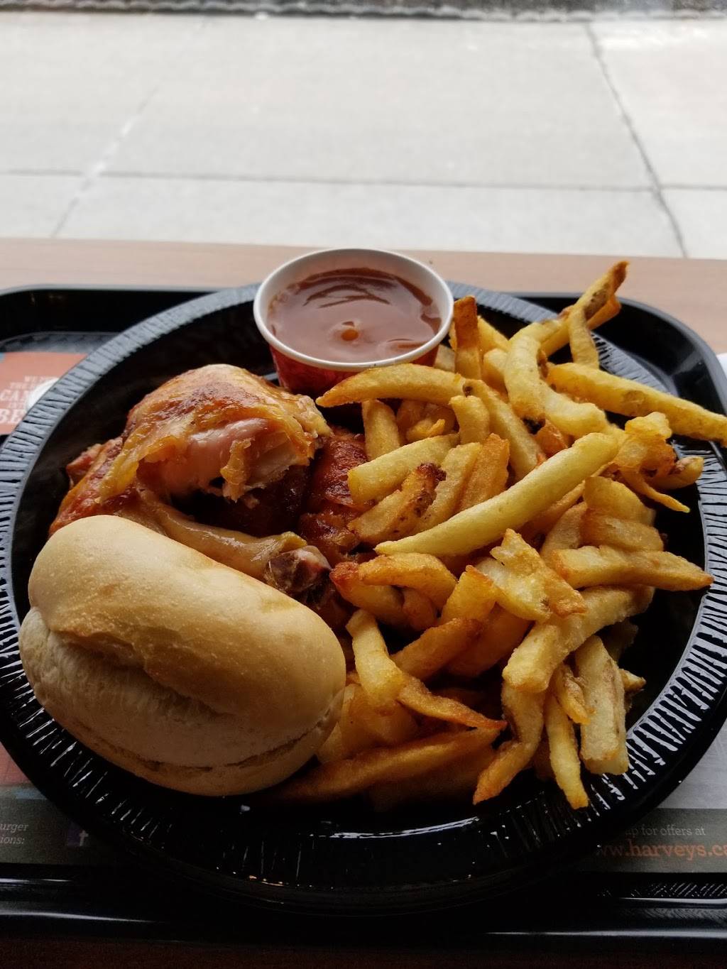 Swiss Chalet | restaurant | 2555 Victoria Park Ave, Scarborough, ON M1T 1A3, Canada | 4164949693 OR +1 416-494-9693