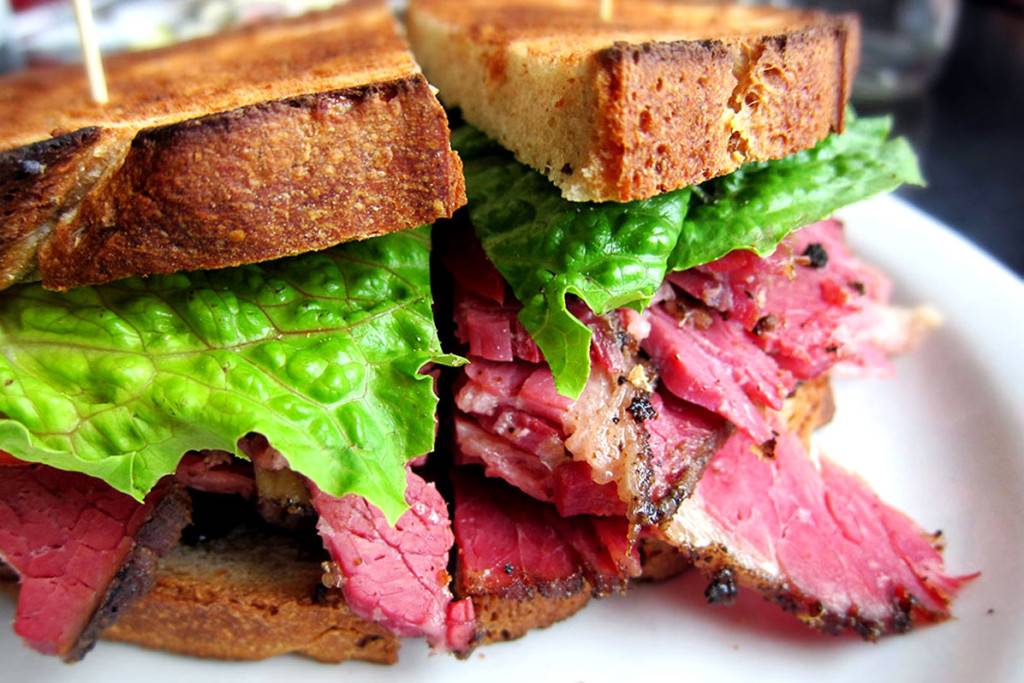 Villaggio Deli & Restaurant | restaurant | 6310 Van Nuys Blvd, Van Nuys, CA 91401, USA | 8187851500 OR +1 818-785-1500