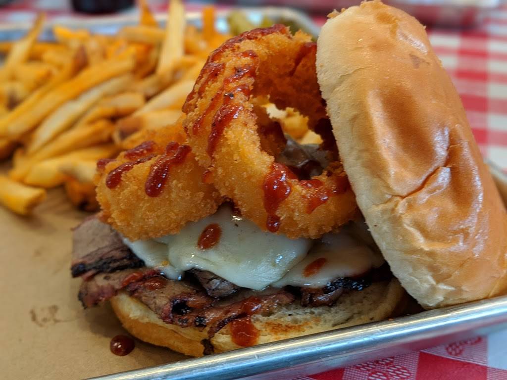 District KC BBQ | restaurant | 10275 Bristow Center Dr, Bristow, VA 20136, USA | 7034202899 OR +1 703-420-2899