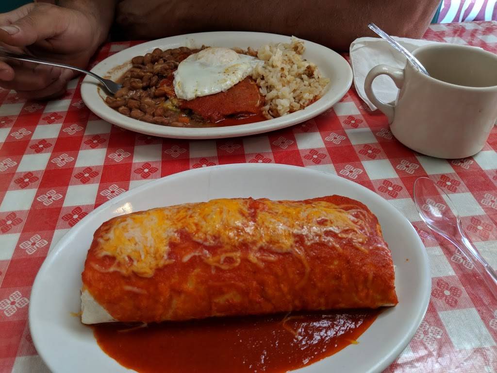 Cecilias Cafe | cafe | 230 6th St SW, Albuquerque, NM 87102, USA | 5052437070 OR +1 505-243-7070