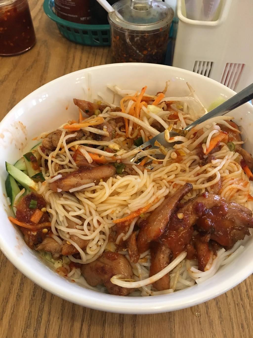 Pho Thanh Van | restaurant | 5301, 1133 S Broadway St, La Porte, TX 77571, USA | 2819414045 OR +1 281-941-4045