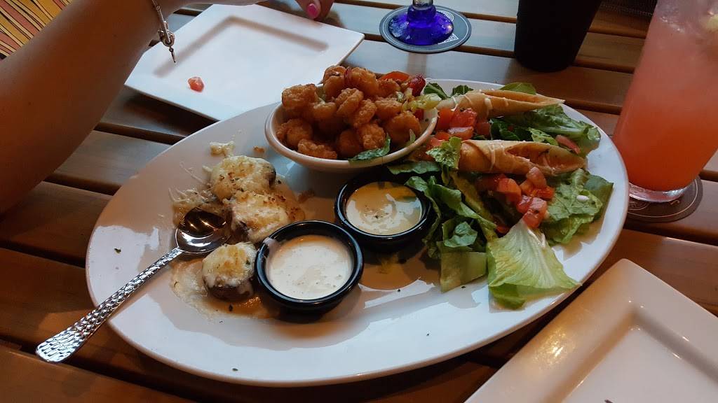 LongHorn Steakhouse | meal takeaway | 8181 International Dr, Orlando, FL 32819, USA | 4072263381 OR +1 407-226-3381