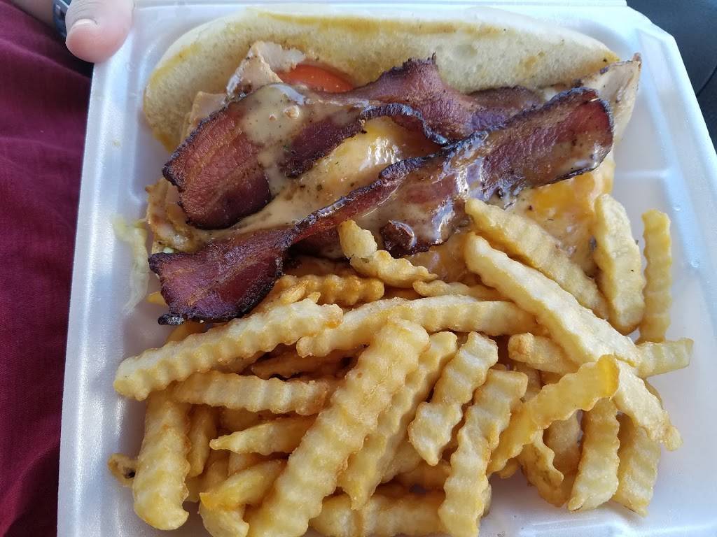 Hobos At The Legion | restaurant | 200 Main St, St Peters, MO 63376, USA | 6362782828 OR +1 636-278-2828