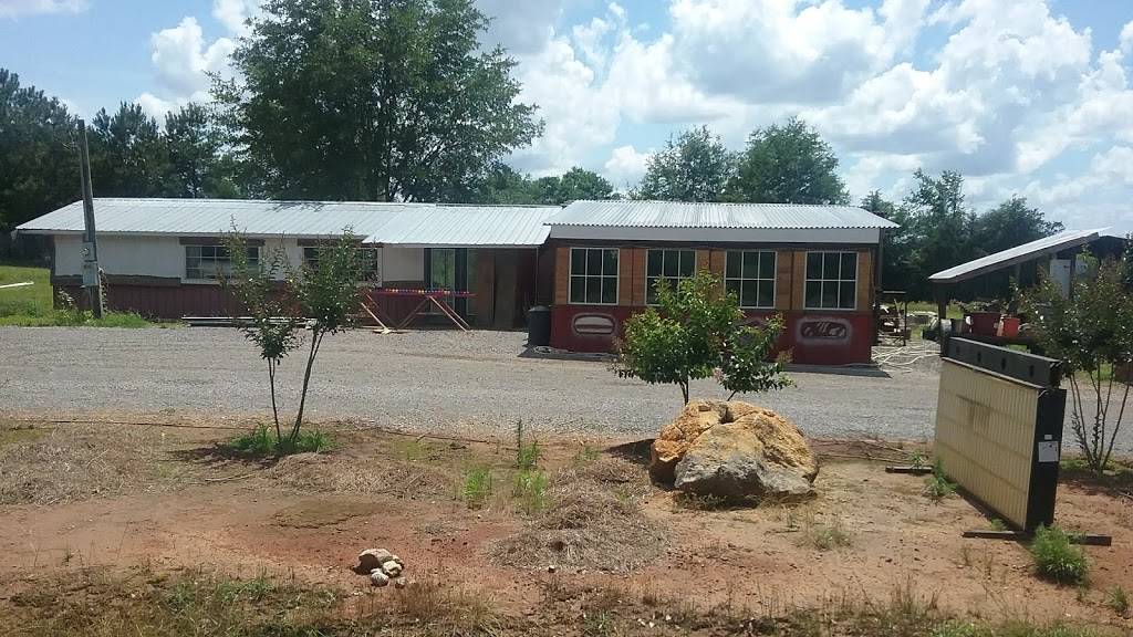 Country Girl Real Pit Bar B Que | restaurant | 3904 St Clair Rd, Springville, AL 35146, USA | 2052295922 OR +1 205-229-5922