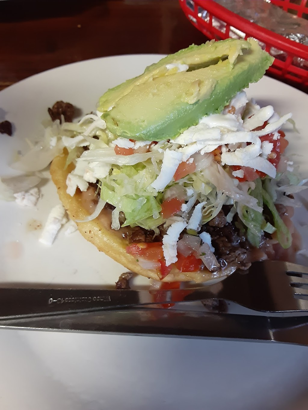 La Flor De Jalisco | restaurant | 144 Lewis St, Gilroy, CA 95020, USA | 4088488371 OR +1 408-848-8371